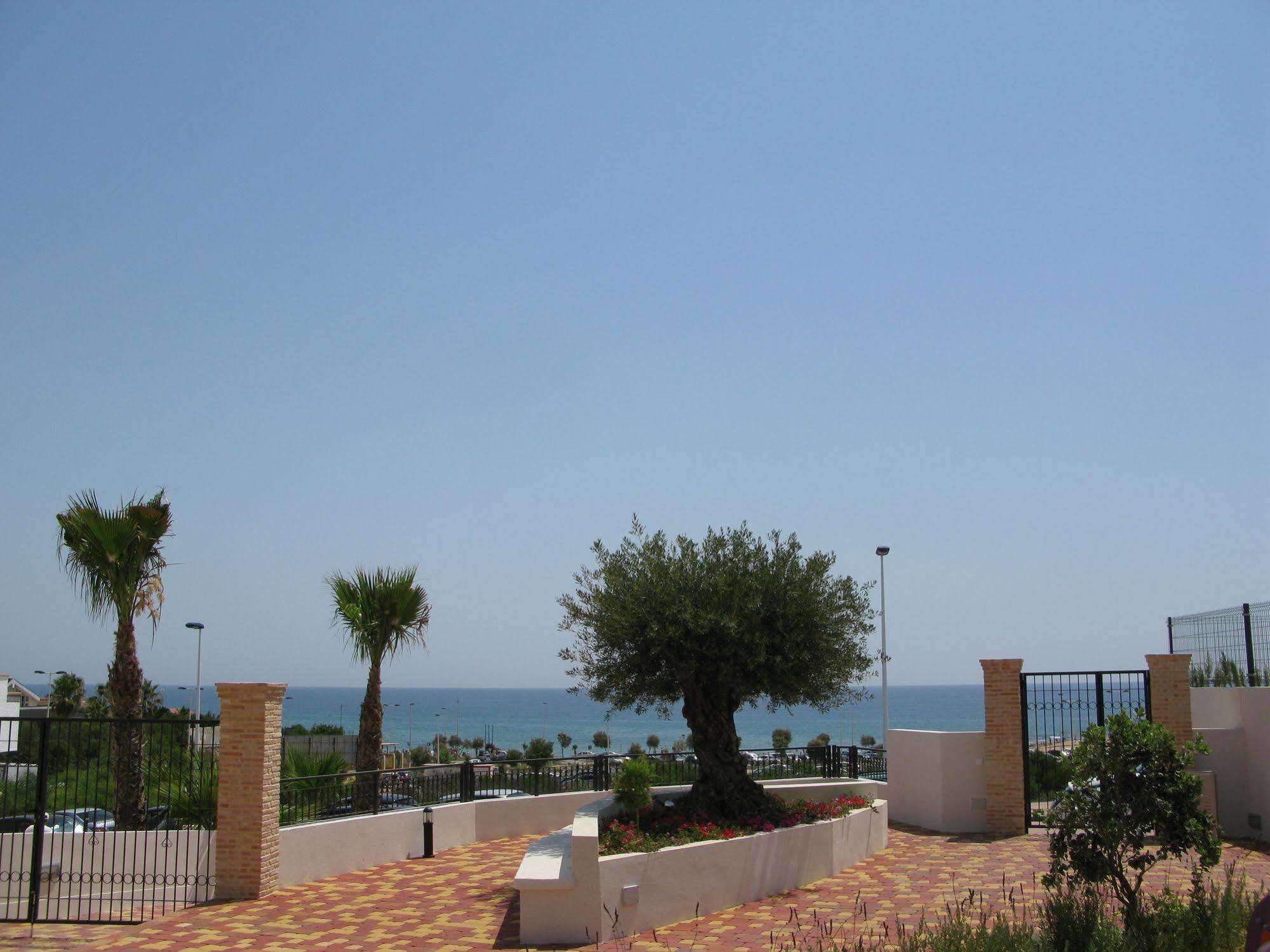 Azul Beach Mar Holidays 拉马他 外观 照片